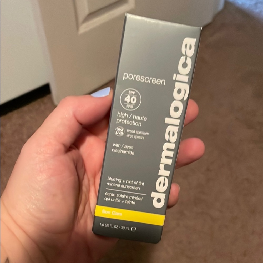 Dermalogica Porescreen SPF 40 - Gray and Yellow